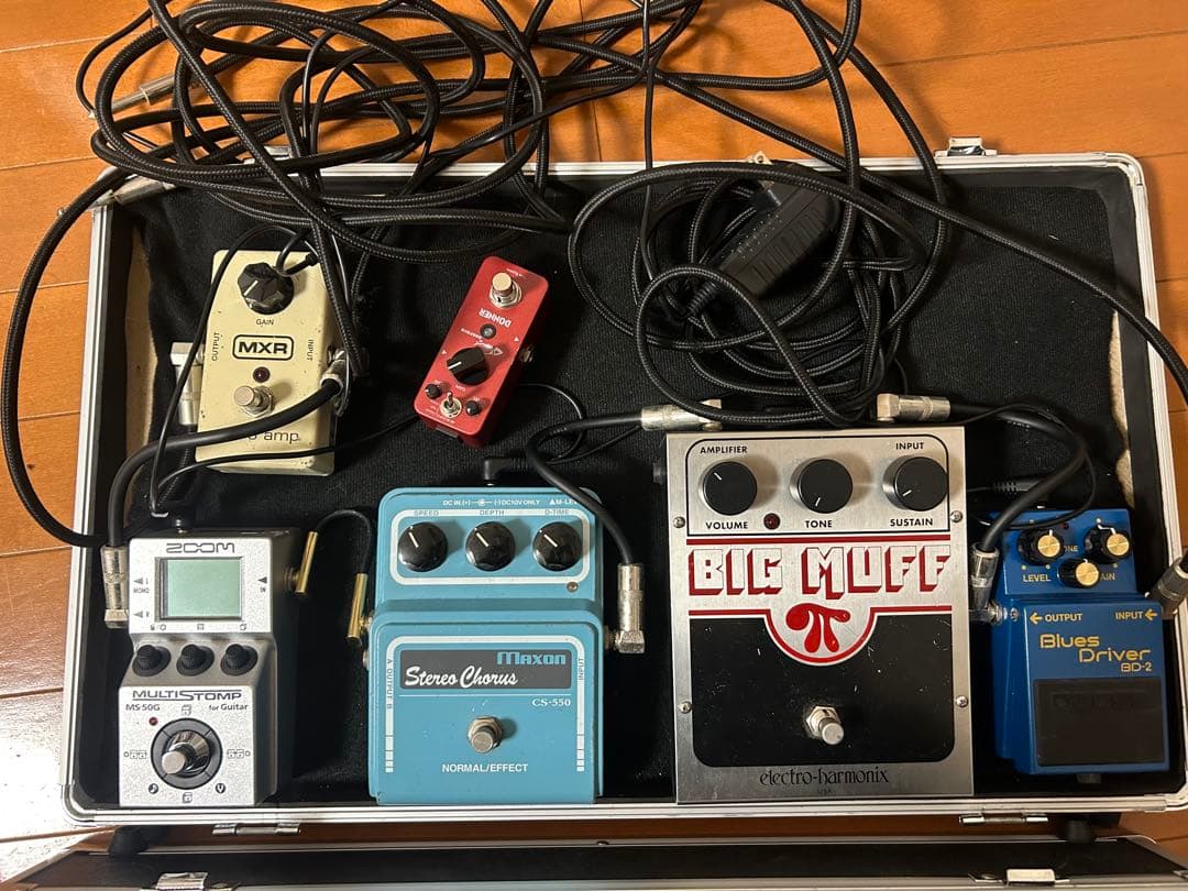 ギターエフェクター6個セット＋付属品