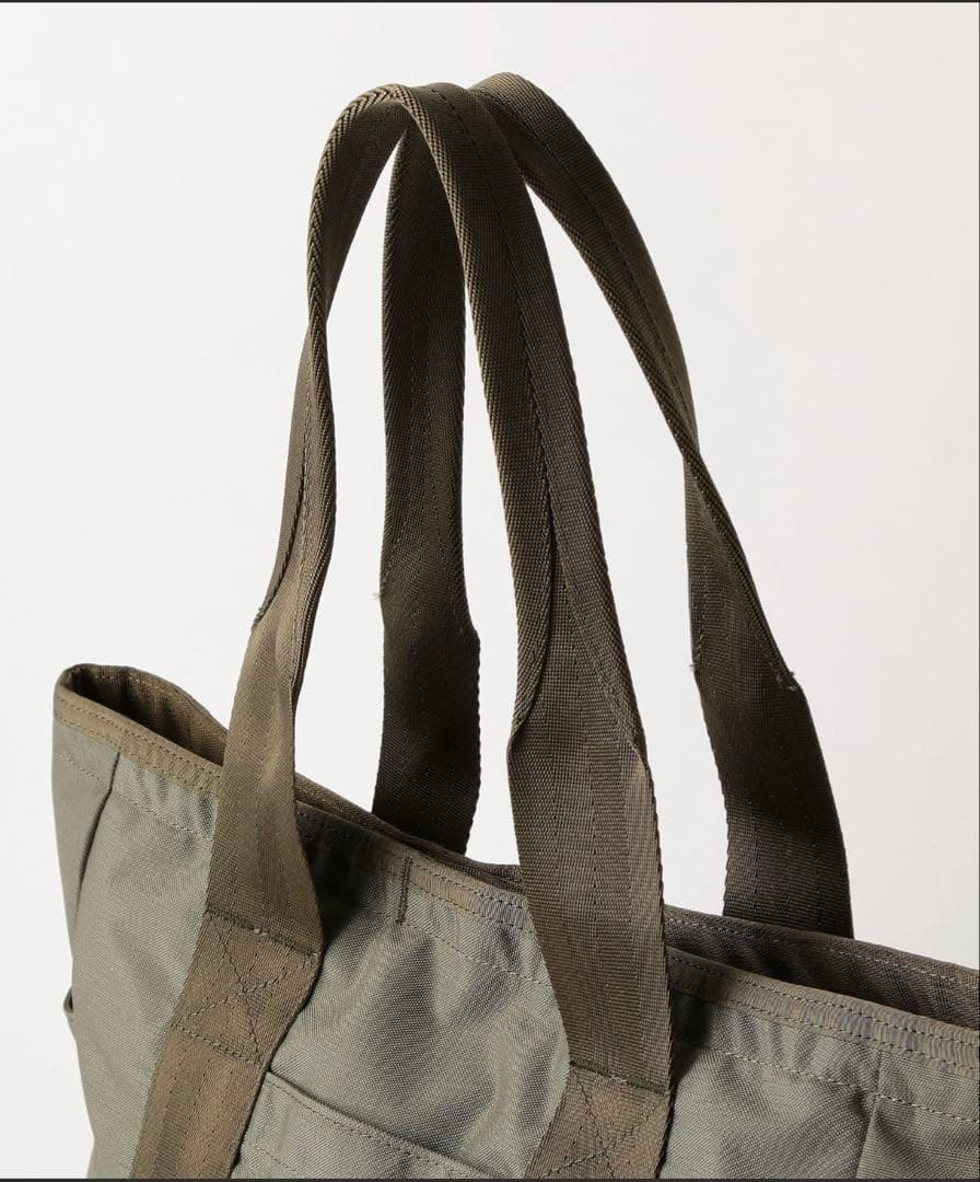 オリーブグリーン トートバッグ