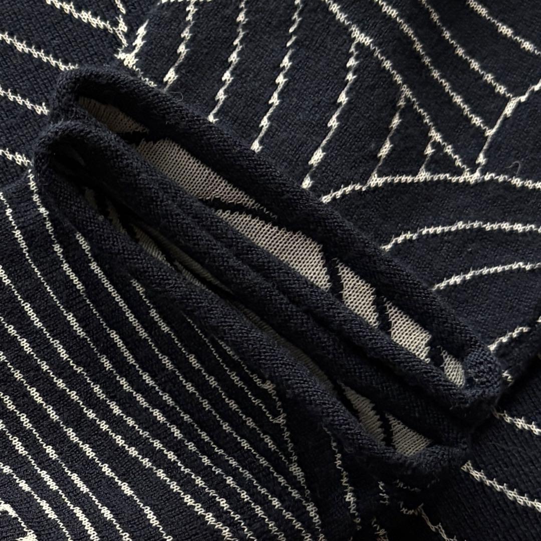 ★希少 XLサイズ★ エンポリオ アルマーニ 長袖 ニット 波柄 総柄 紺