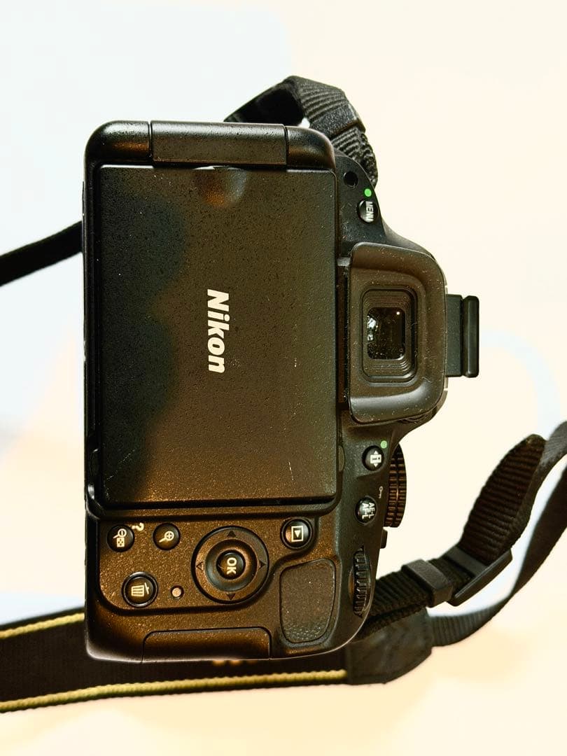 デジタルカメラ NIKON D5100