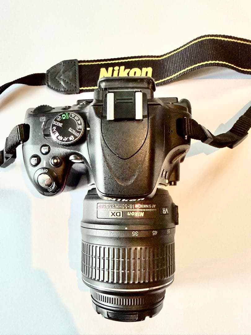 デジタルカメラ NIKON D5100