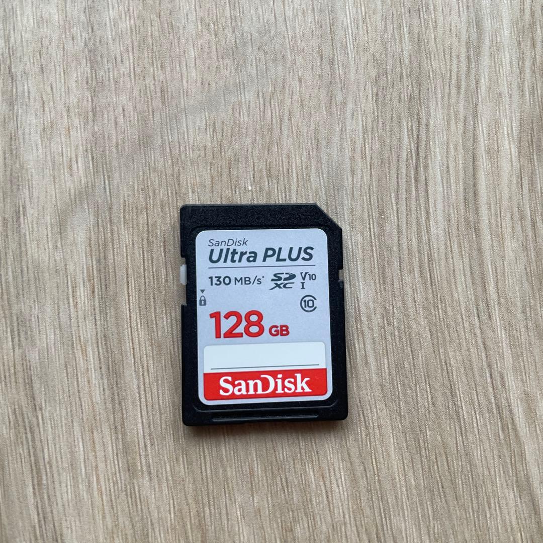 【美品】EOS M10 レンズ2種×SD128GB