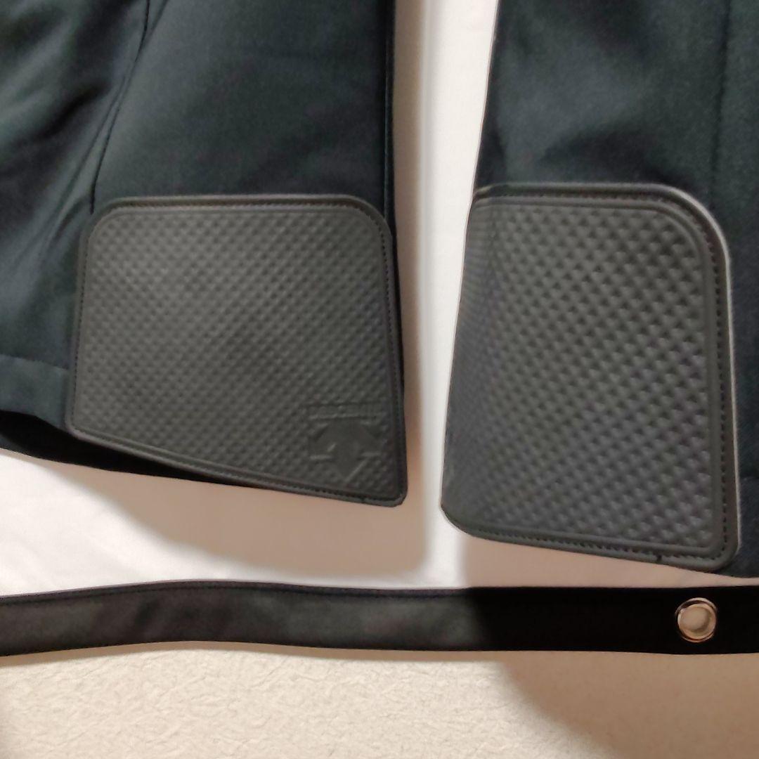 DESCENTE ブラック スキー、スノーボードウェア