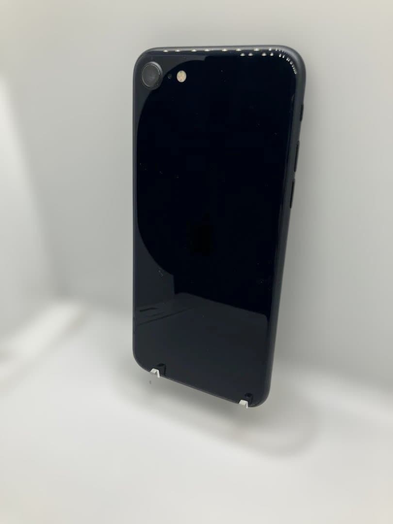 美品 iPhone SE (第3世代) 64GB SIMフリーバッテリー100%