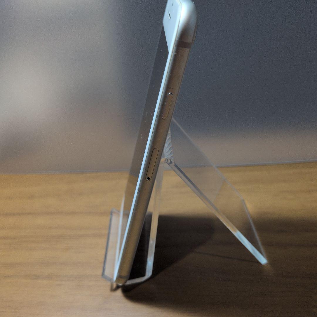 Apple iPhone 8 128GB　シルバー