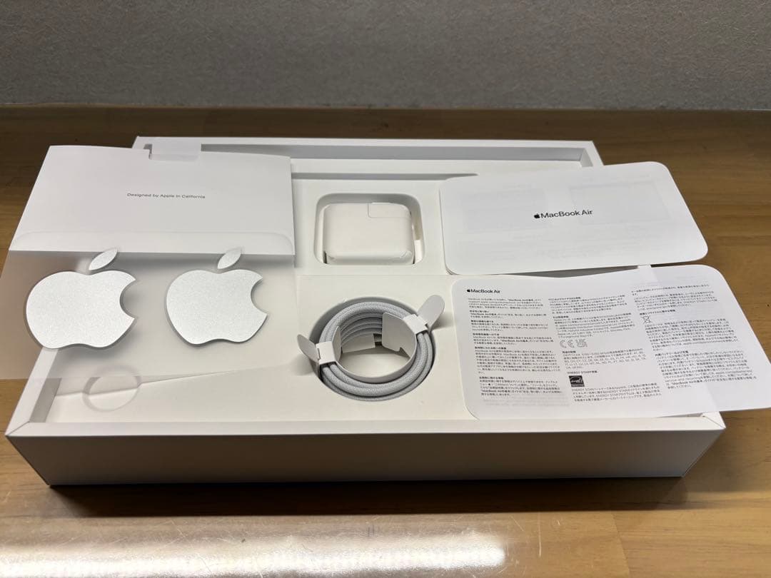 極美品 MacBook Air 13インチM2 スターライト