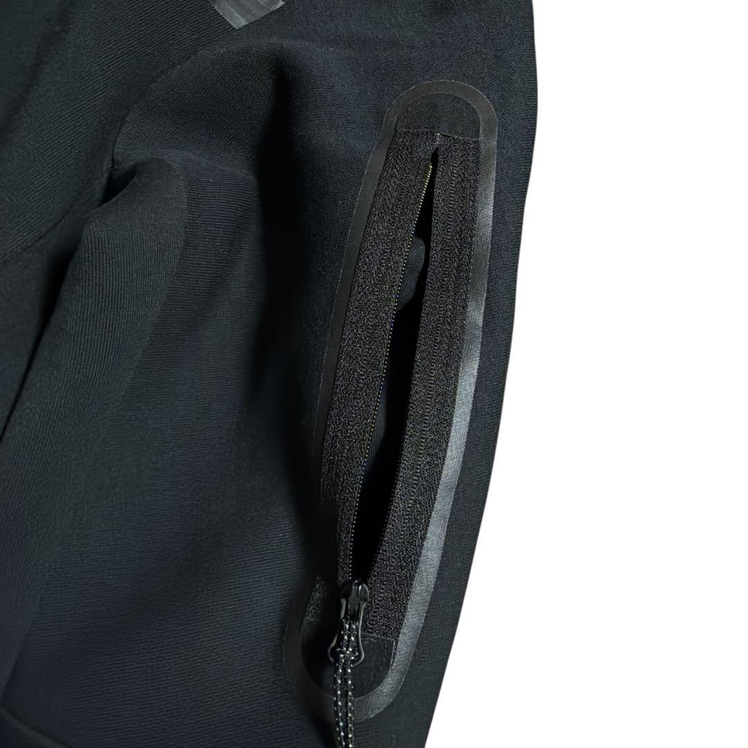 NIKE テックフリース パーカー プリント 黒 M
