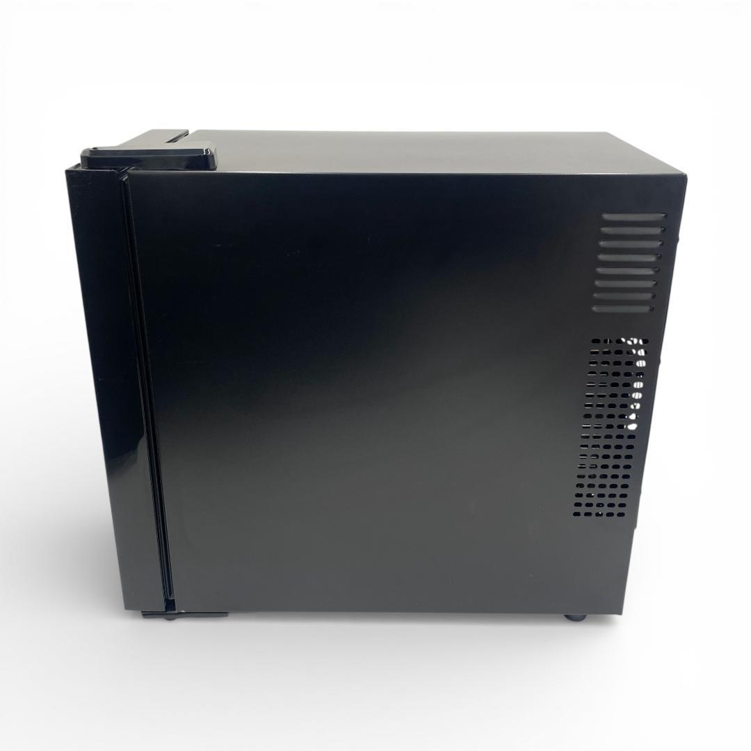 【箱付】アイリスオーヤマ 23年製 ワインセラー PWC-251P【動作確認済】