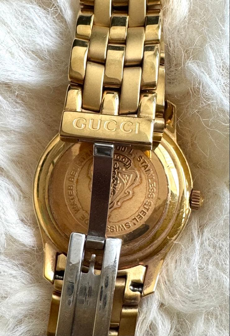GUCCI ゴールド 腕時計