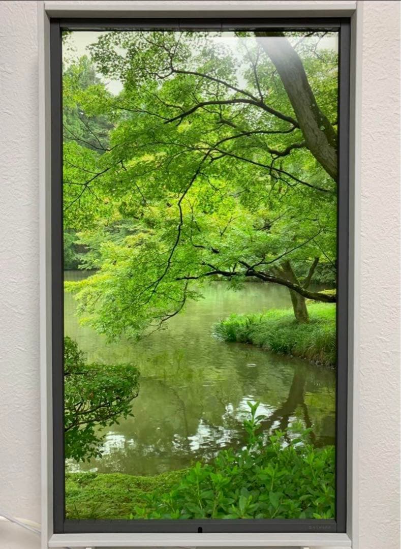 ディスプレイ・モニター本体 Atmoph Window2 Basic / White