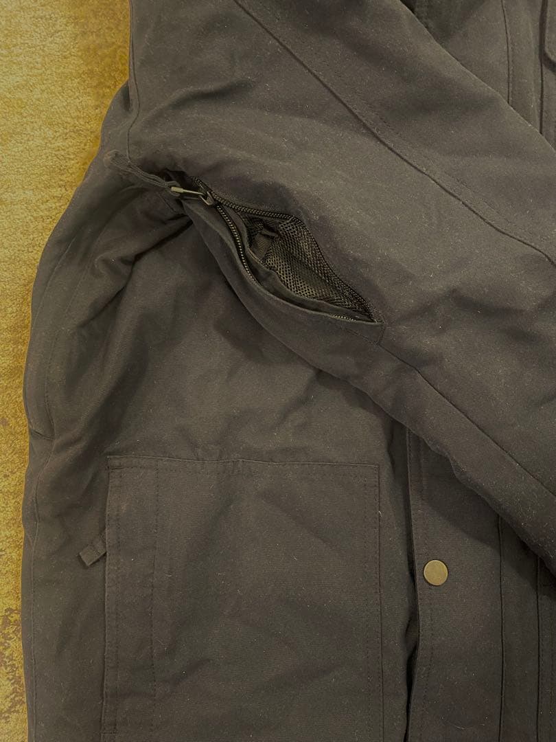 BURTON ブラック スノーボードジャケット s