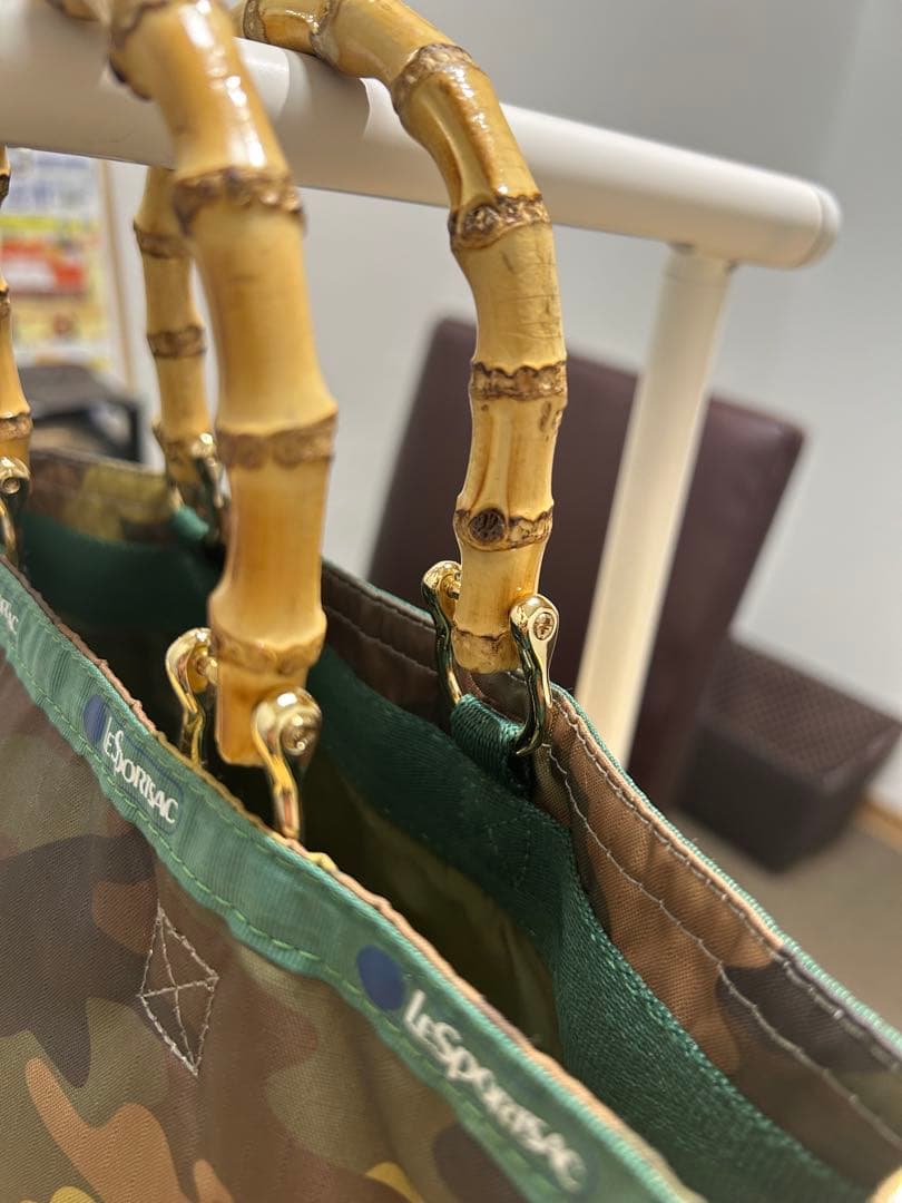 LeSportsac 迷彩柄 バンブーハンドル Sサイズ