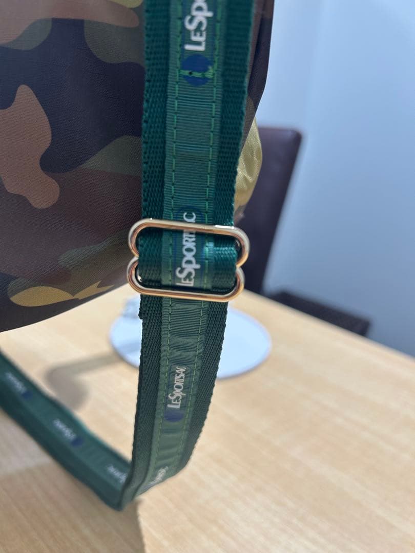 LeSportsac 迷彩柄 バンブーハンドル Sサイズ