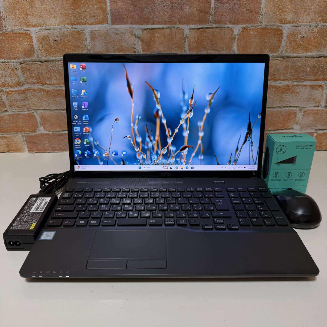 美品富士通ノートPC FHD 高速起動SSDメモリ8GB Win11 オフィス付