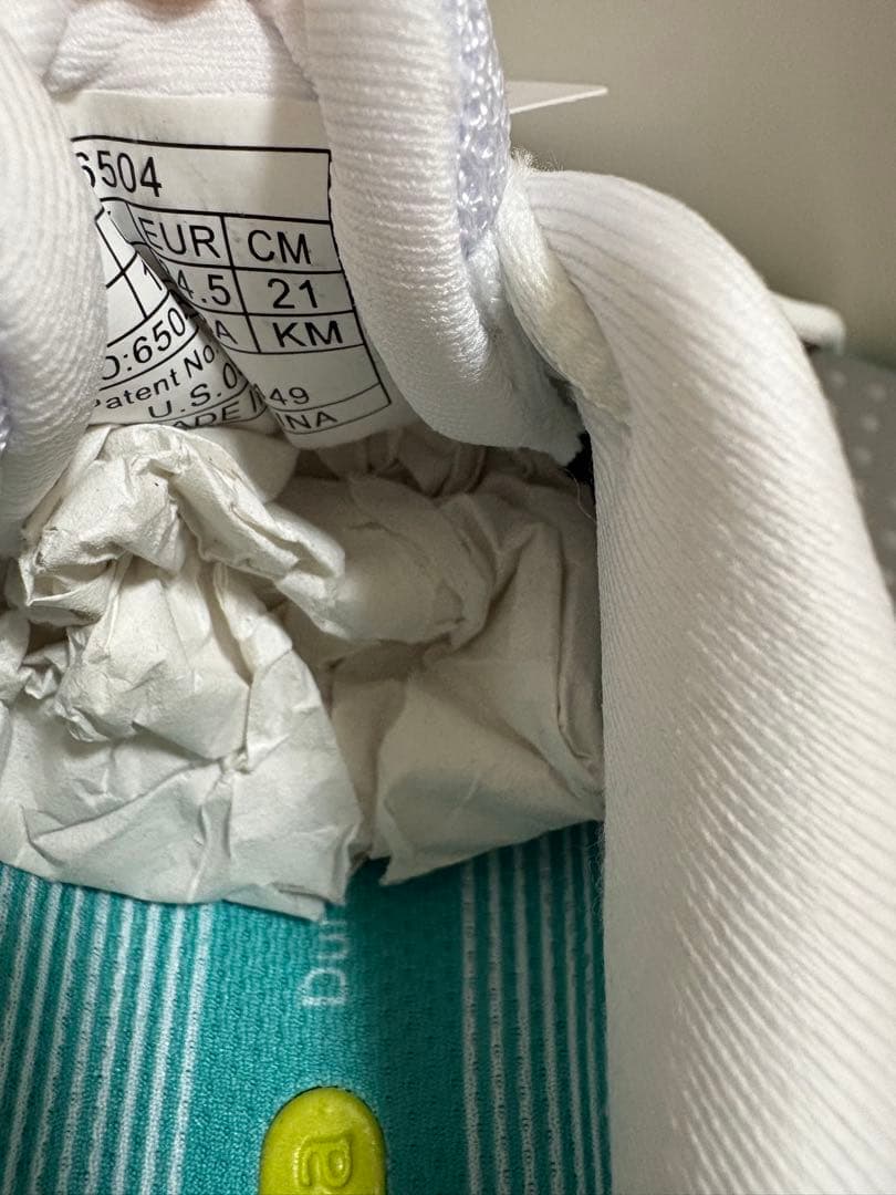 Keeps シームレス　チアシューズ21㎝