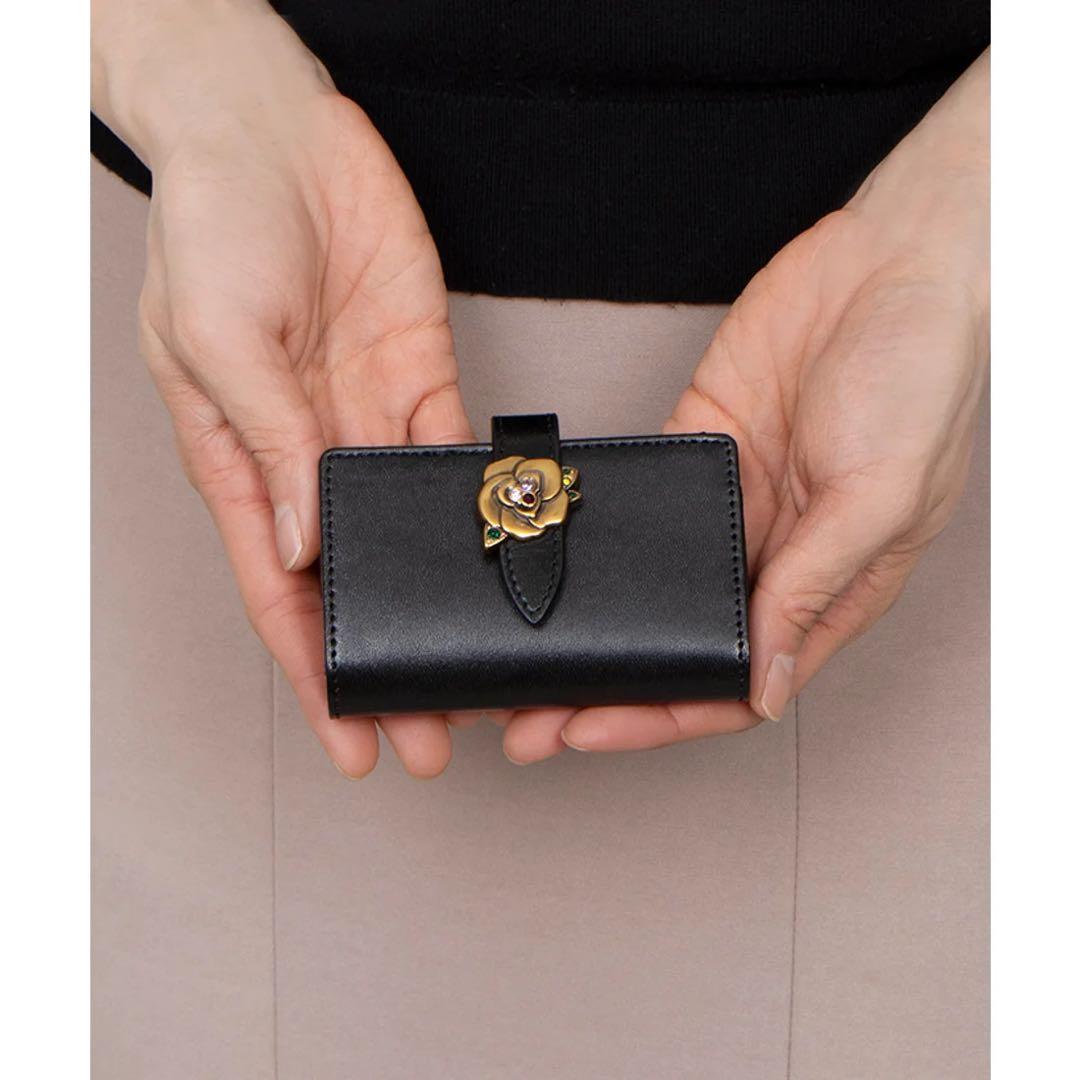 【希少】ANNA SUI（アナスイ）キーケース ブルボンシリーズ ローズ