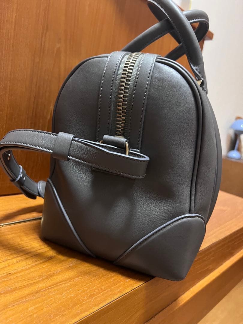 最終お値下げ！GIVENCHY ジバンシィ【希少！新品未使用】