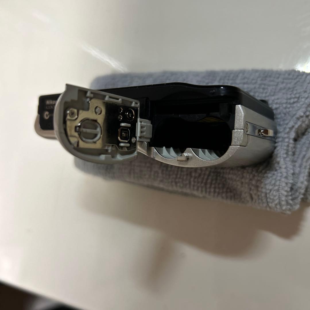 デジタルカメラ Nikon COOLPIXL28