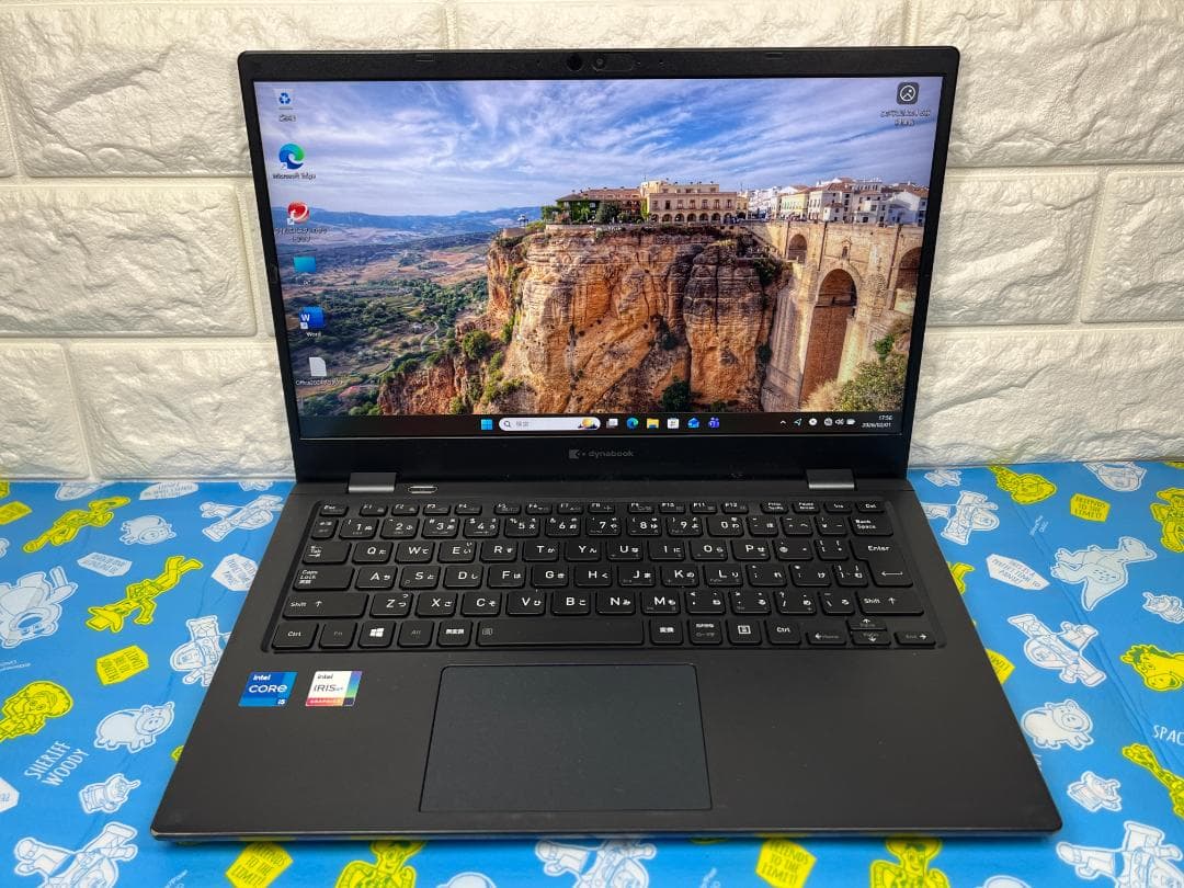 Dynabook G83/HS Office2024 ノートPC 25H2 東芝