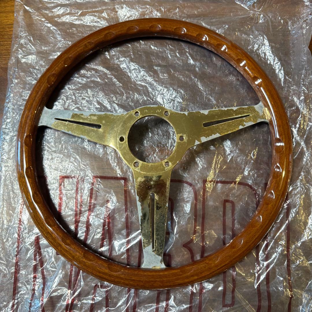 ナルディ ステアリング 36cm