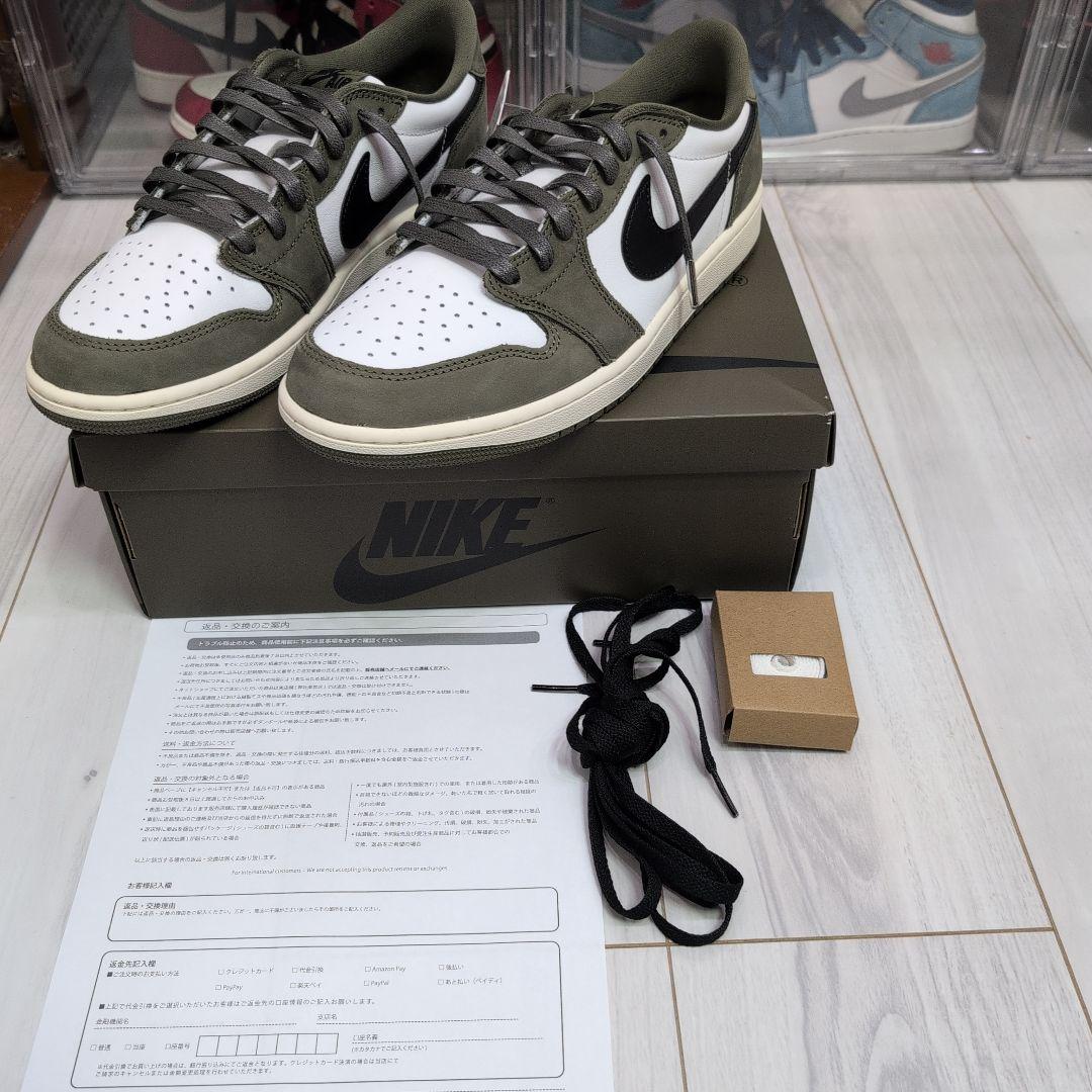 NIKE Air Jordan 1 Low ホワイト/オリーブ　27.5cm