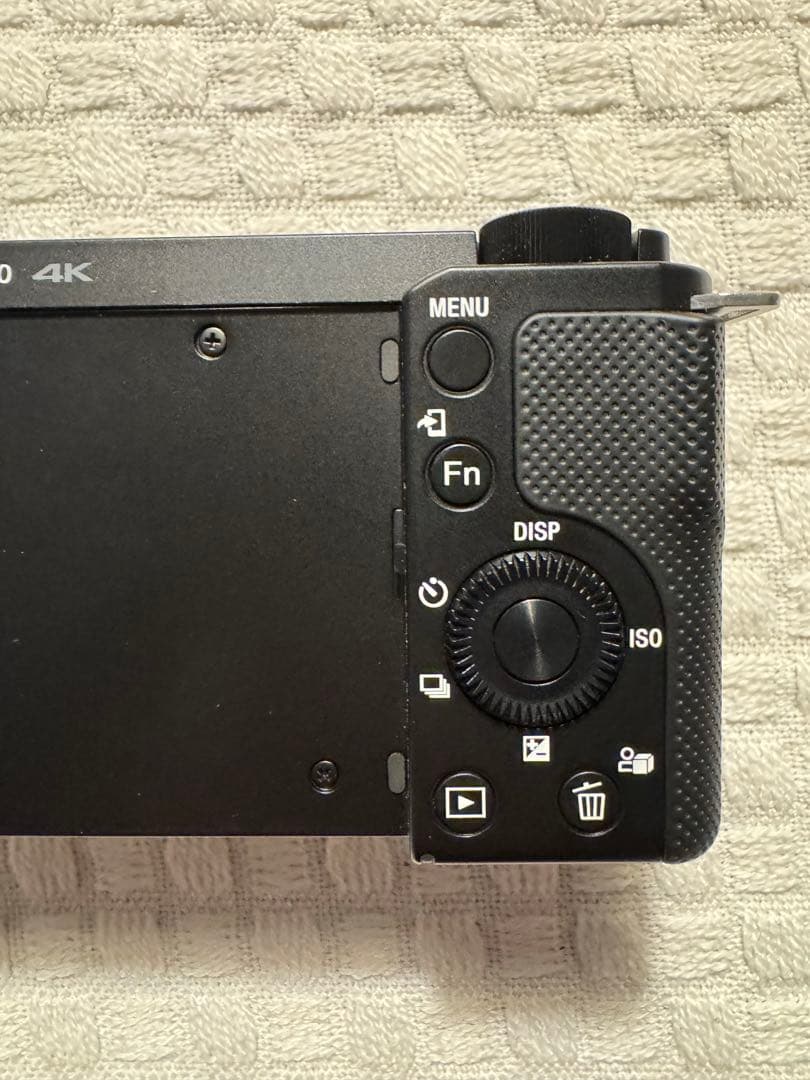 最終価格！値下げ不可【美品】SONY ZV-E10 ボディ　ブラック　ミラーレス