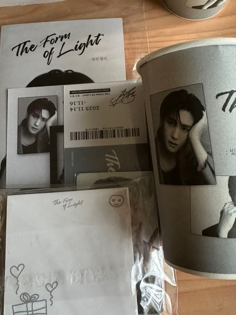 パクヒョンシク　センイルカフェ　ソウル 公式限定➕ラッキードローメモ帳とトレカ