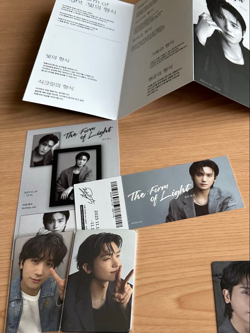 パクヒョンシク　センイルカフェ　ソウル 公式限定➕ラッキードローメモ帳とトレカ