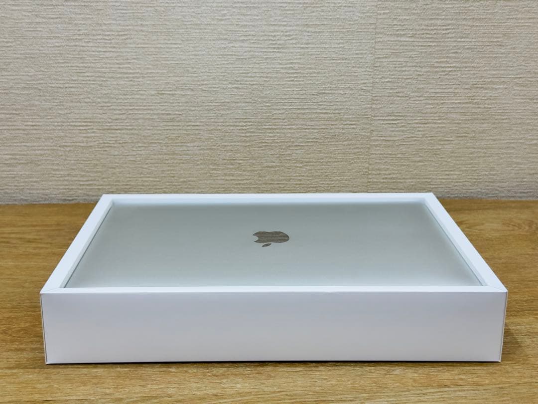 美品MacBook Pro 【MacOS 2023年／512GB／Office付