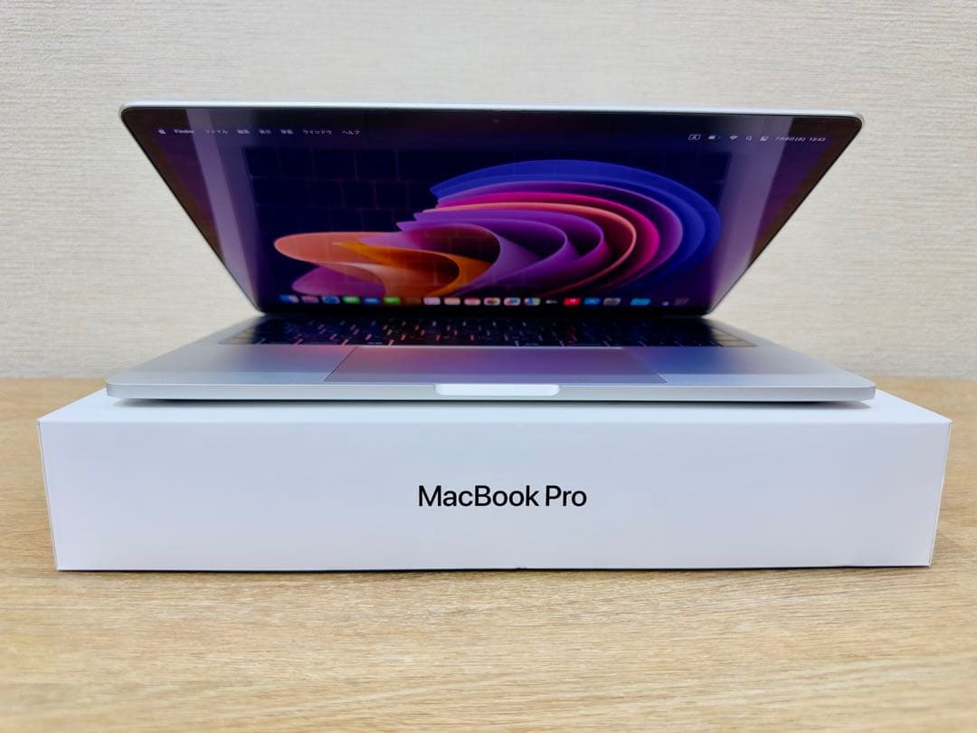 美品MacBook Pro 【MacOS 2023年／512GB／Office付