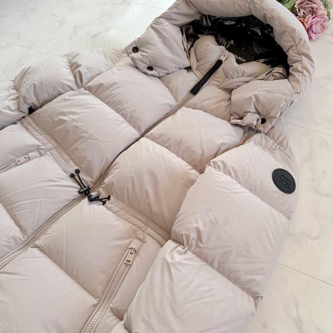 未使用級★WOOLRICH マットストレッチ パファージャケットダウン トープ