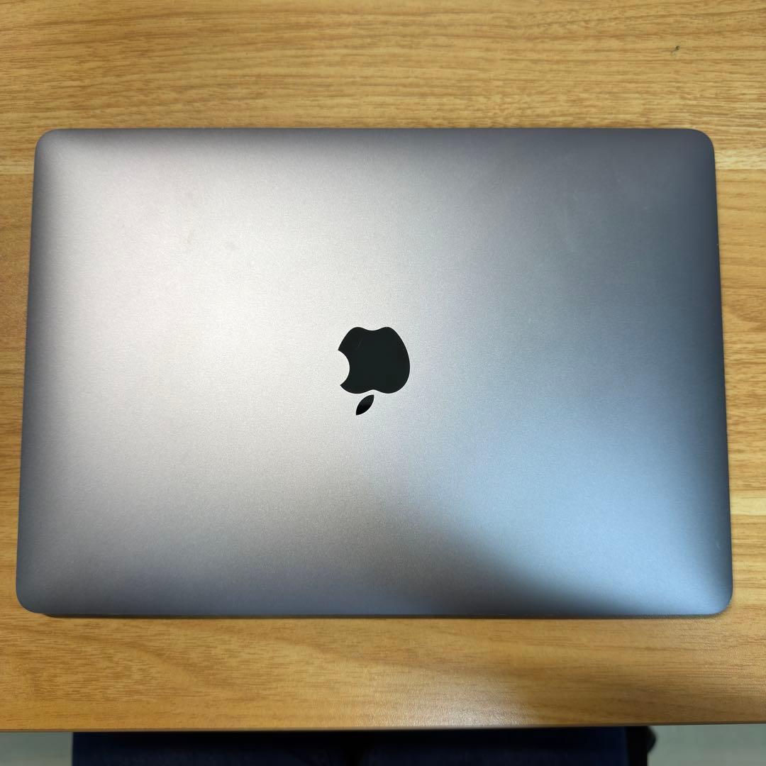 Apple MacBook Air（M1）MOFTスタンド付き