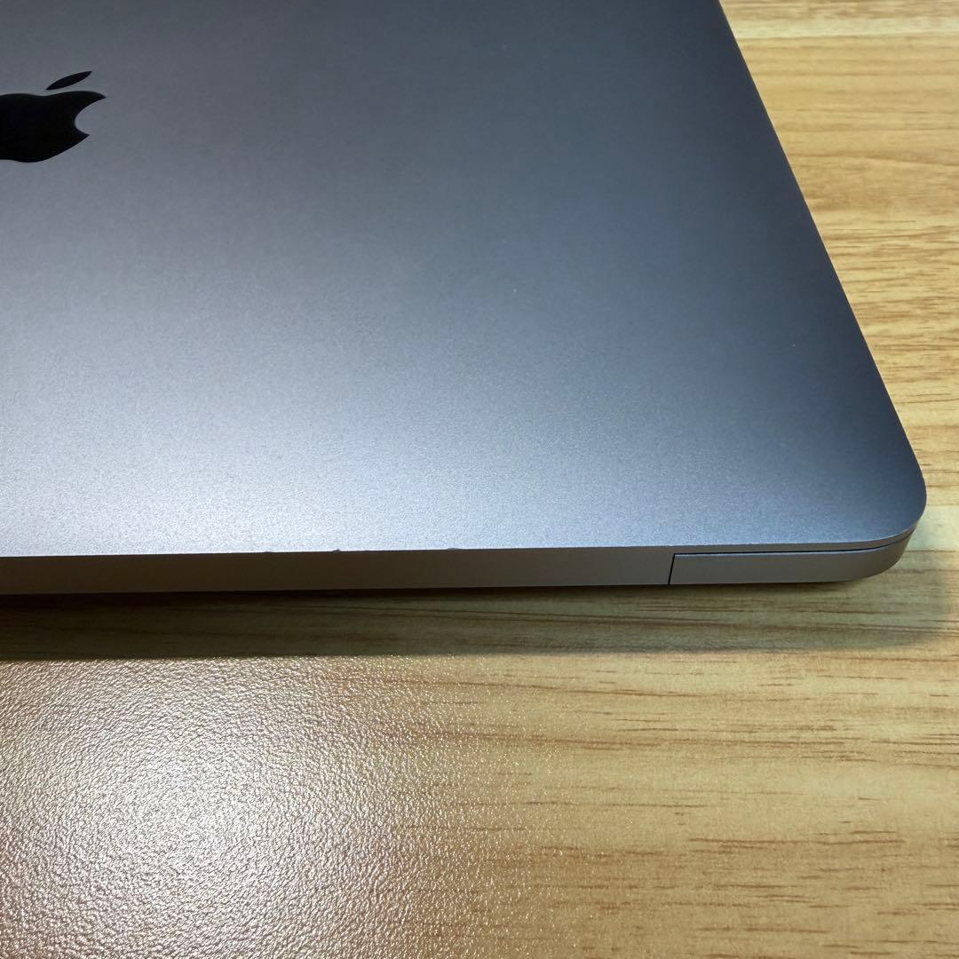 Apple MacBook Air（M1）MOFTスタンド付き