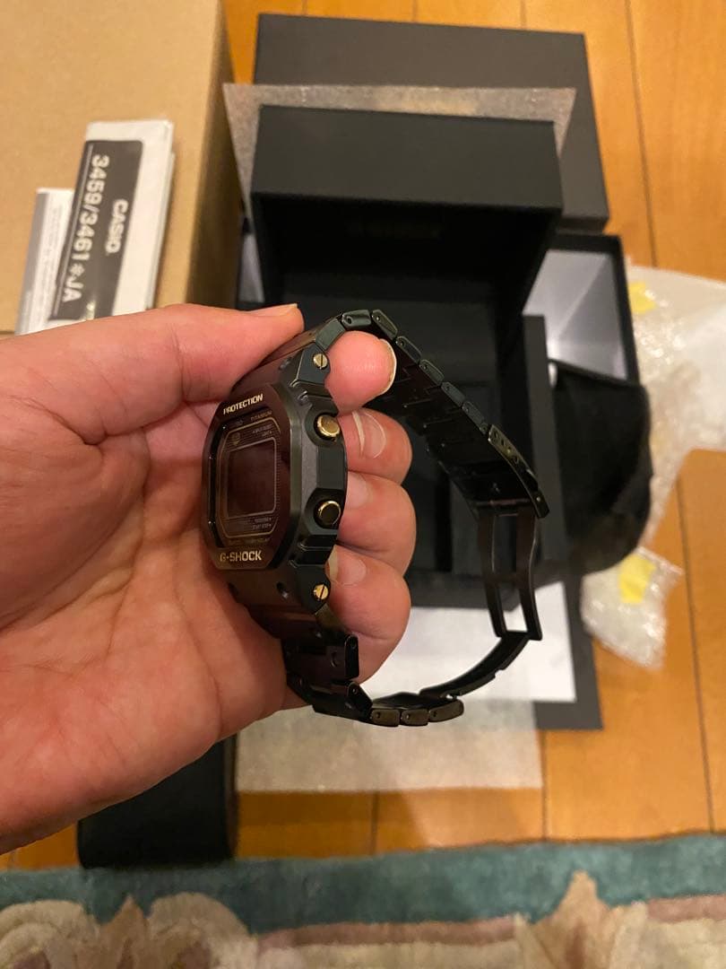 美品 G-SHOCK GMW-B5000TB-1JR チタン
