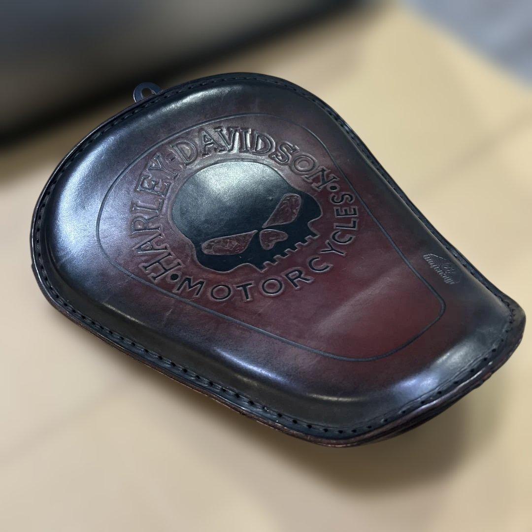 HARLEY-DAVIDSON シート ダークブラウン