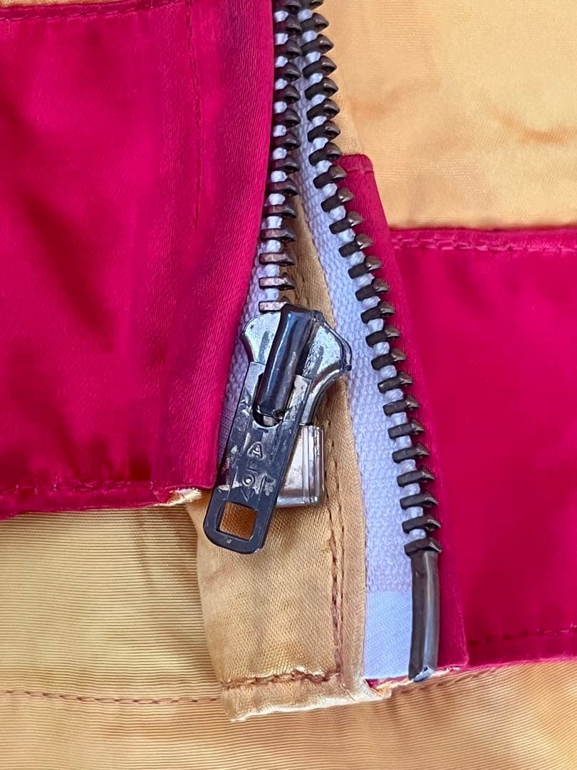 Bowler's Mサイズ ジャケット イエロー レッド