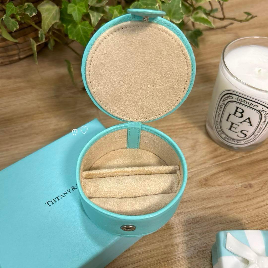 ティファニー　レザージュエリーボックス　リング　アクセサリーケース　小物入れ