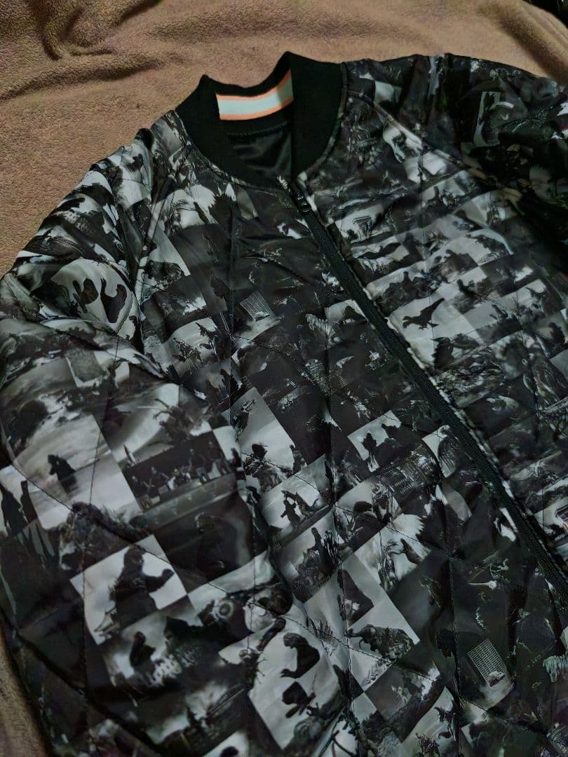 BREEZE ゴジラ 美品 日本限定 スカジャン ２面用 サテン vintage