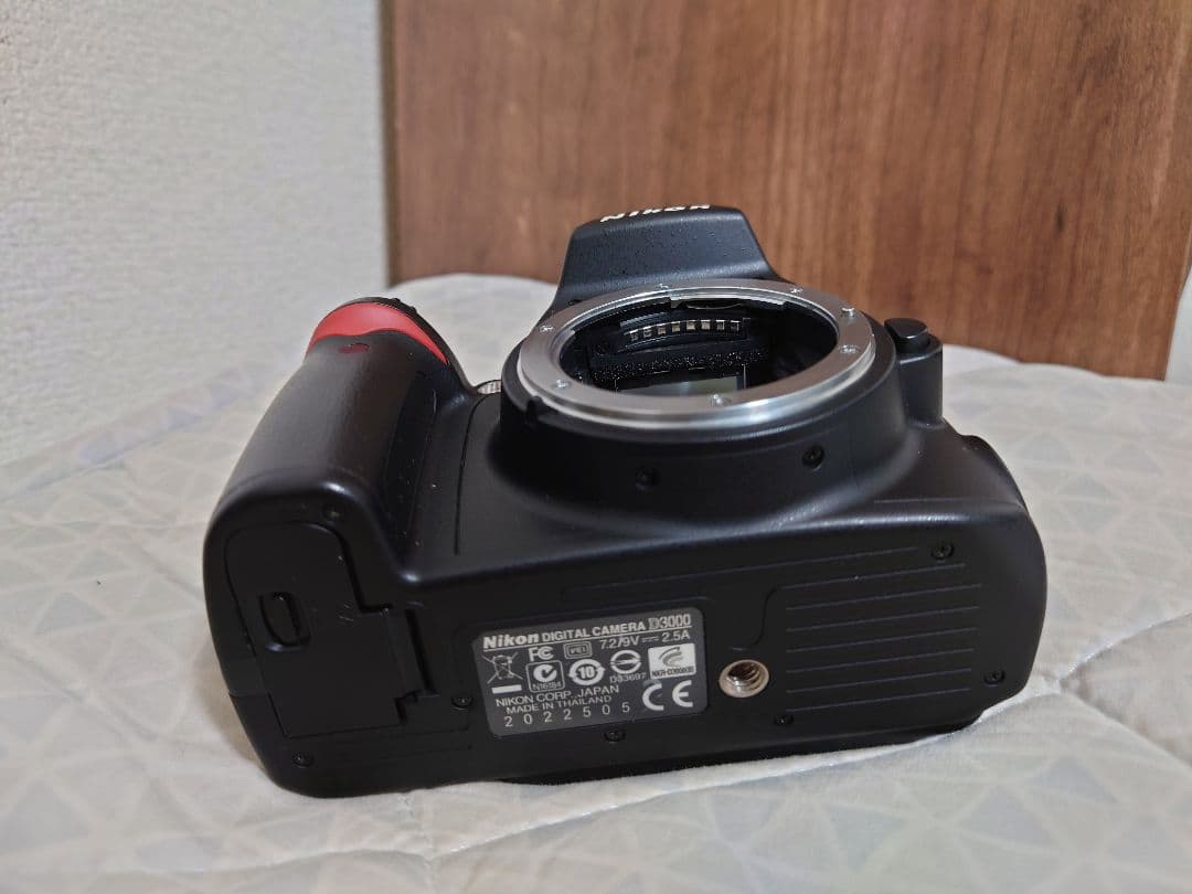 デジタルカメラ Nikon D3000