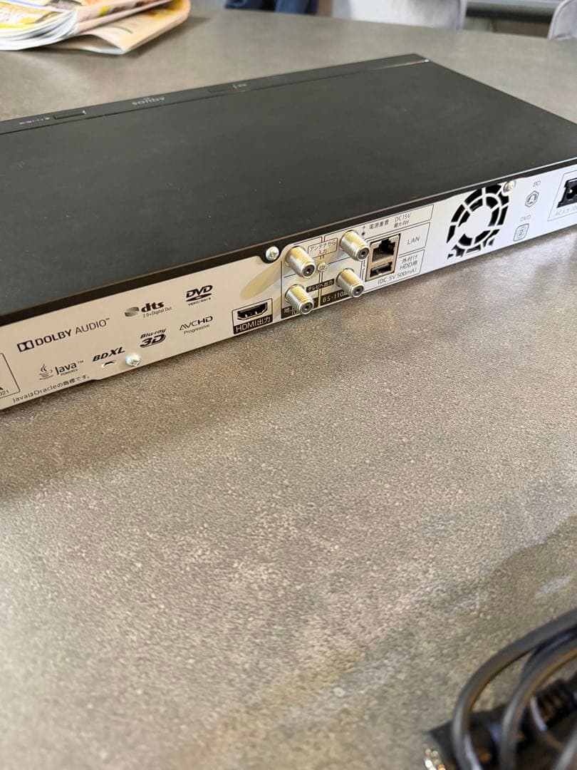 SHARP チューナー搭載Blu-rayレコーダー　2018年製