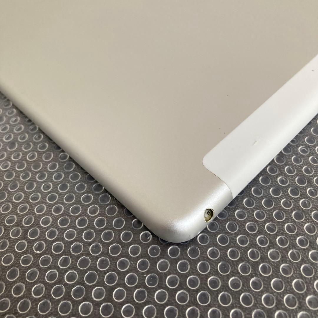 801【早い者勝ち】電池良好☆iPad7 第7世代 32GB SIMフリー☆