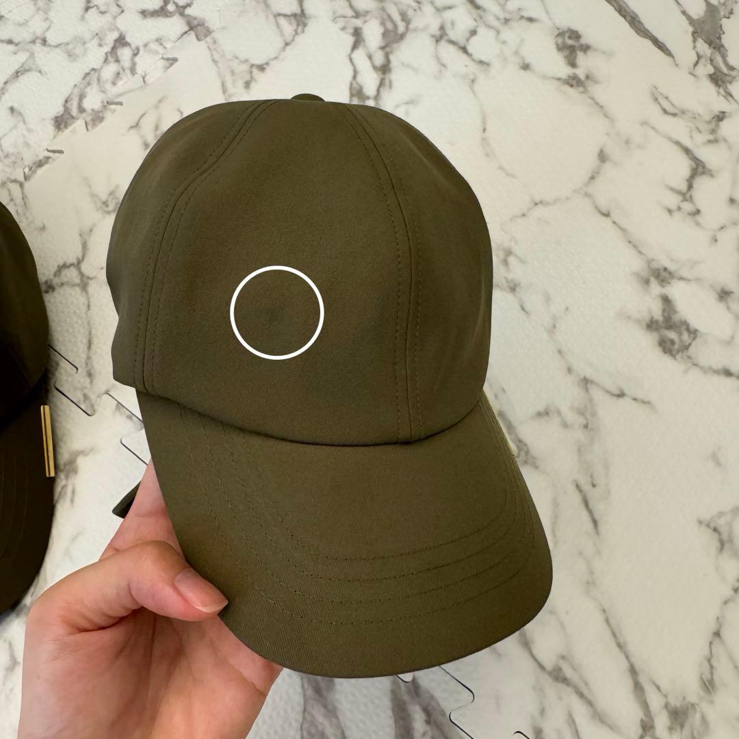 しぃちゃん　しーちゃん　キャップ　カーキ