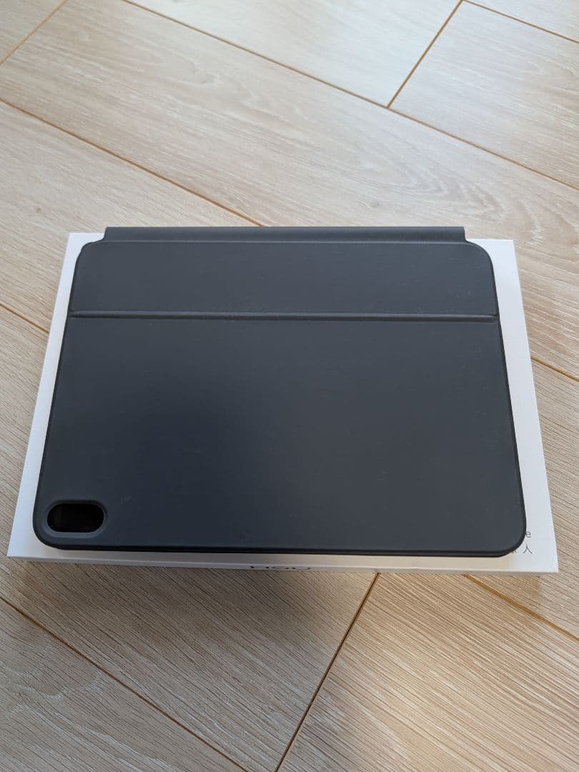 【美品】iPad10/11世代 A16 HOU Magic Keyboard