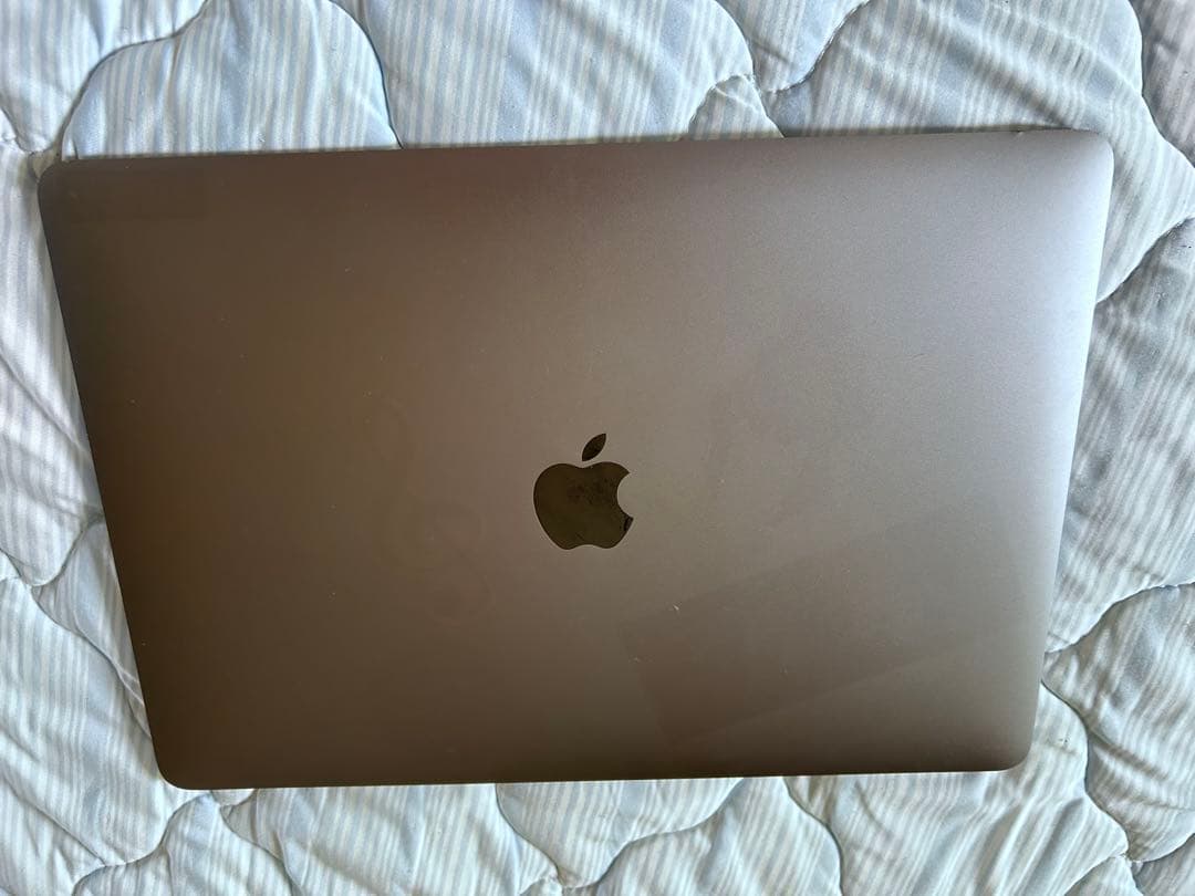 Apple MacBook Air2018 128G スペースグレー