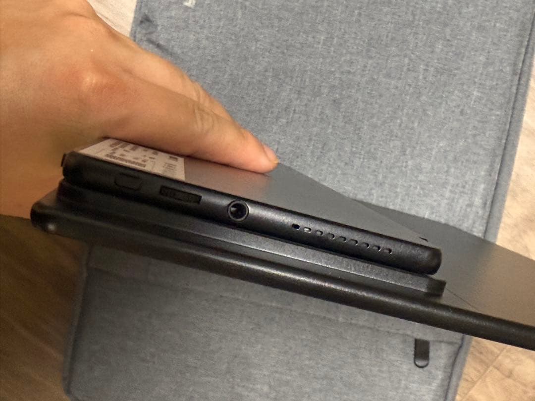 ポータブルディスプレイ 15.6インチ4K type c接続