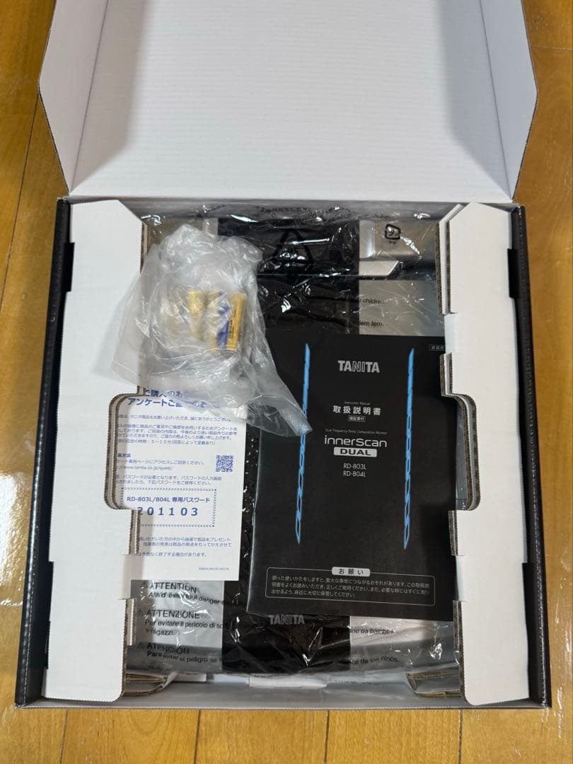 タニタ 体組成計 RD-803L-BK