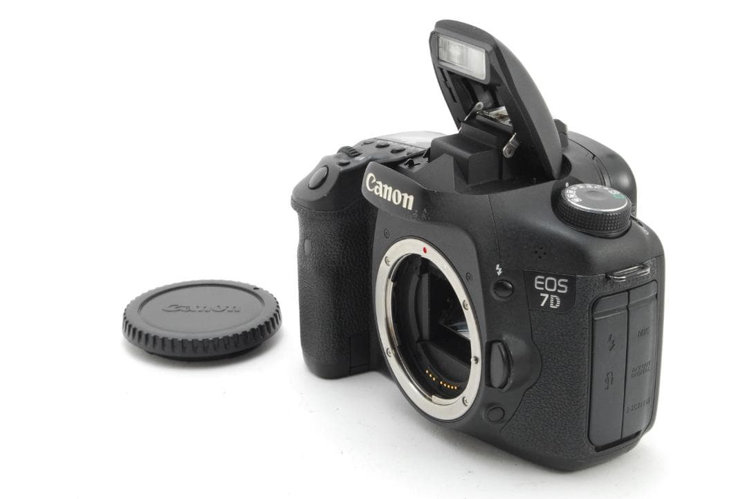 箱付 美品 Canon EOS 7D デジタル一眼レフカメラ #185
