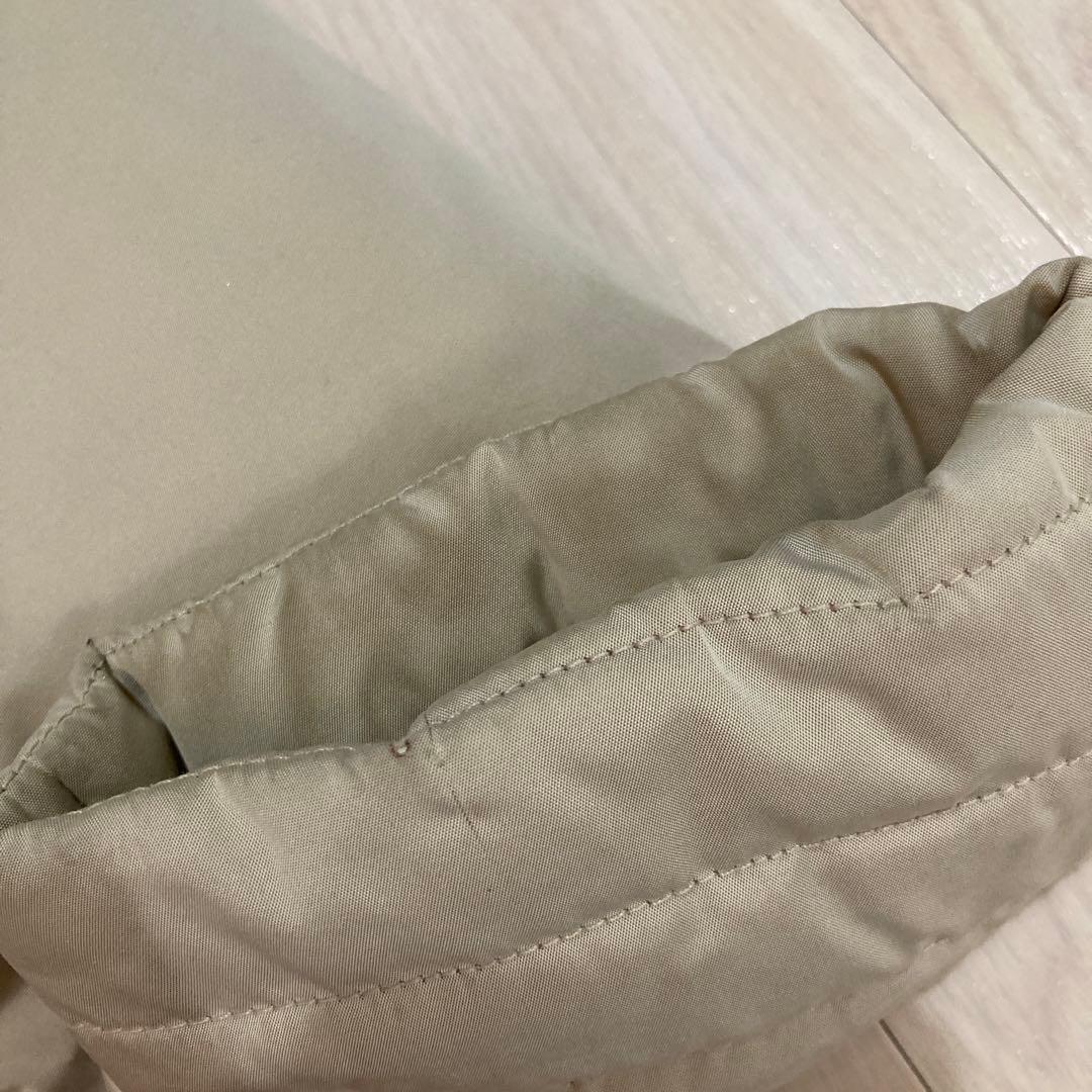 モンクレール　ダウンジャケット　ダウンコート　レディース