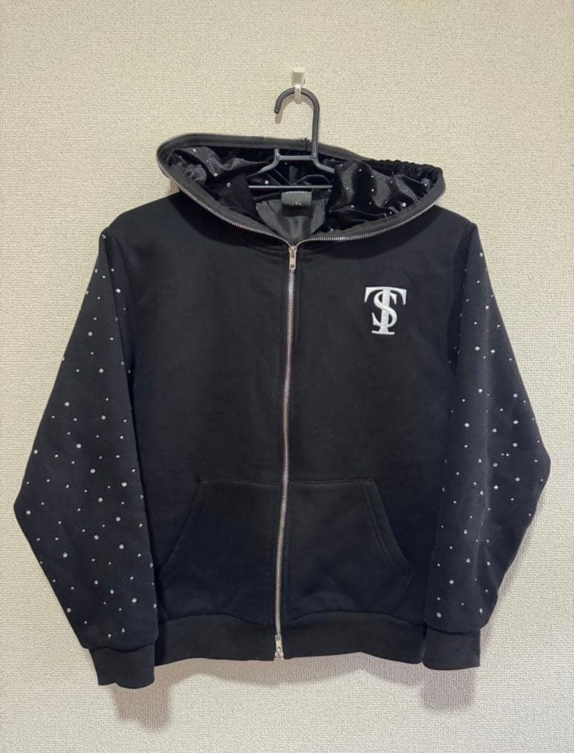 SECRET ジップパーカー