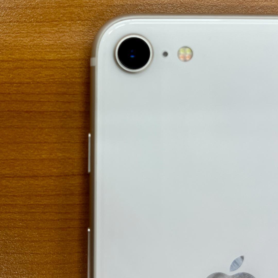 S*京様 動作確認済み iPhone SE 第3世代 64GB ID88VQN